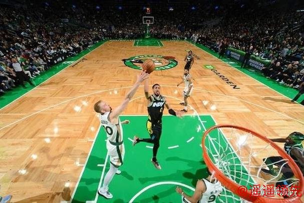 凯尔特人15分大胜东部垫底步行者，布朗持续爆发，西亚卡姆单骑难挡