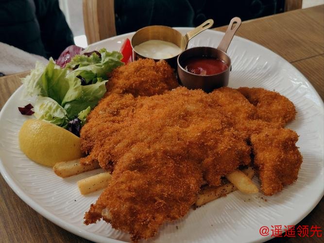 凯恩：每进一球我家附近餐厅的老板就会送我一份维也纳炸肉排